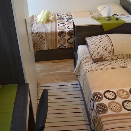 Apartment Kalelarga 4 You