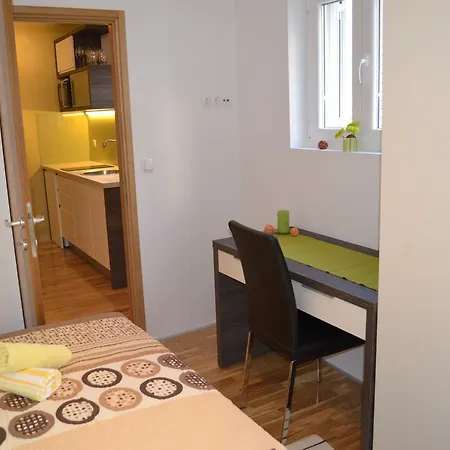 Apartment Kalelarga 4 You